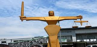 Court jails mother, son three years for Internet fraud