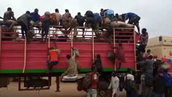 Police intercept, return 42 Zamfara travellers who hid in truck in Lagos