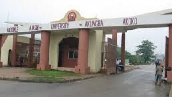 Adekunle Ajasin University postpones exams after students die in accident 