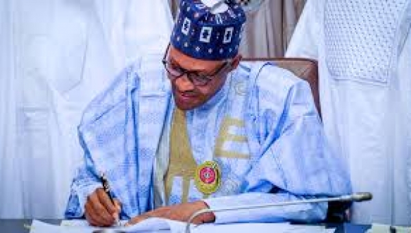 Buhari signs N17.127trn 2022 Budget into law