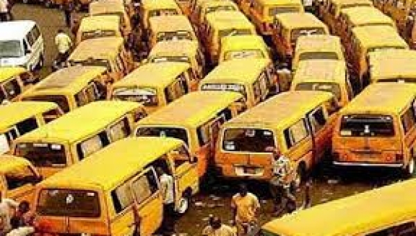 Lagos impounds 57 commercial vehicles over traffic violations