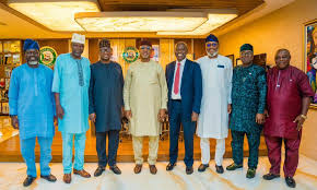 Political landscape shifts in Ogun as opposition PDP, APM leaders align with APC